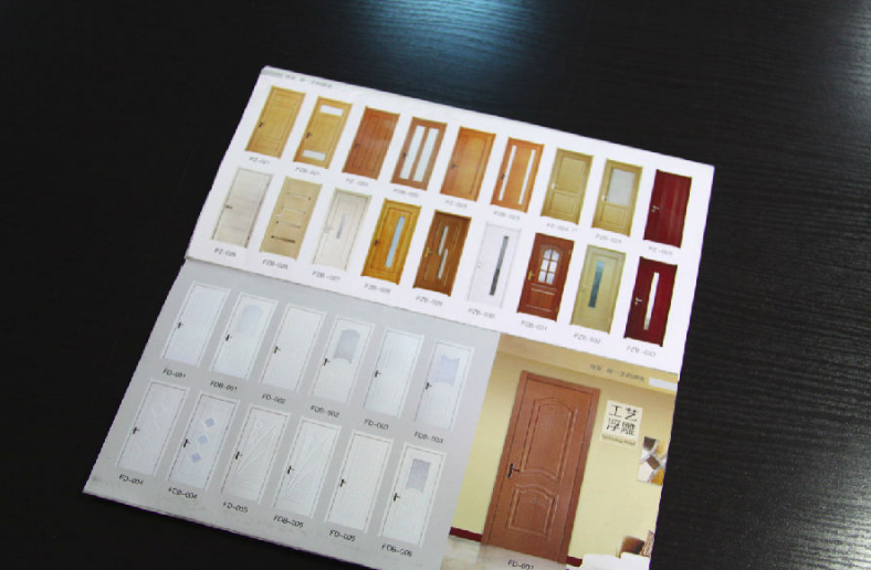 木門品牌畫冊設計【得友生態(tài)門折頁】